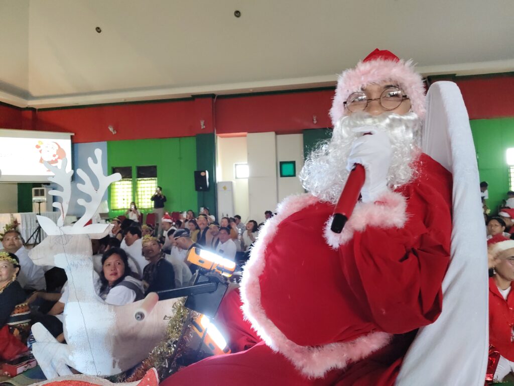 filter: 0; fileterIntensity: 0.0; filterMask: 0; captureOrientation: 0;
algolist: 0;
multi-frame: 0;
brp_mask:0;
brp_del_th:null;
brp_del_sen:null;
motionR: 65537;
delta:null;
module: photo;hw-remosaic: false;touch: (-1.0, -1.0);sceneMode: 2621440;cct_value: 0;AI_Scene: (-1, -1);aec_lux: 307.03775;aec_lux_index: 0;albedo:  ;confidence:  ;motionLevel: 65537;weatherinfo: null;temperature: 44;